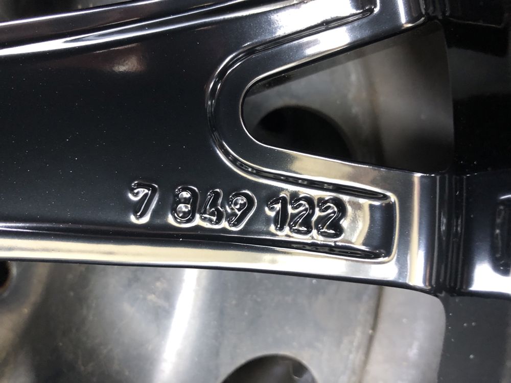 Alu BMW seria 1 oraz 2 17 5x112 BDB Komplet