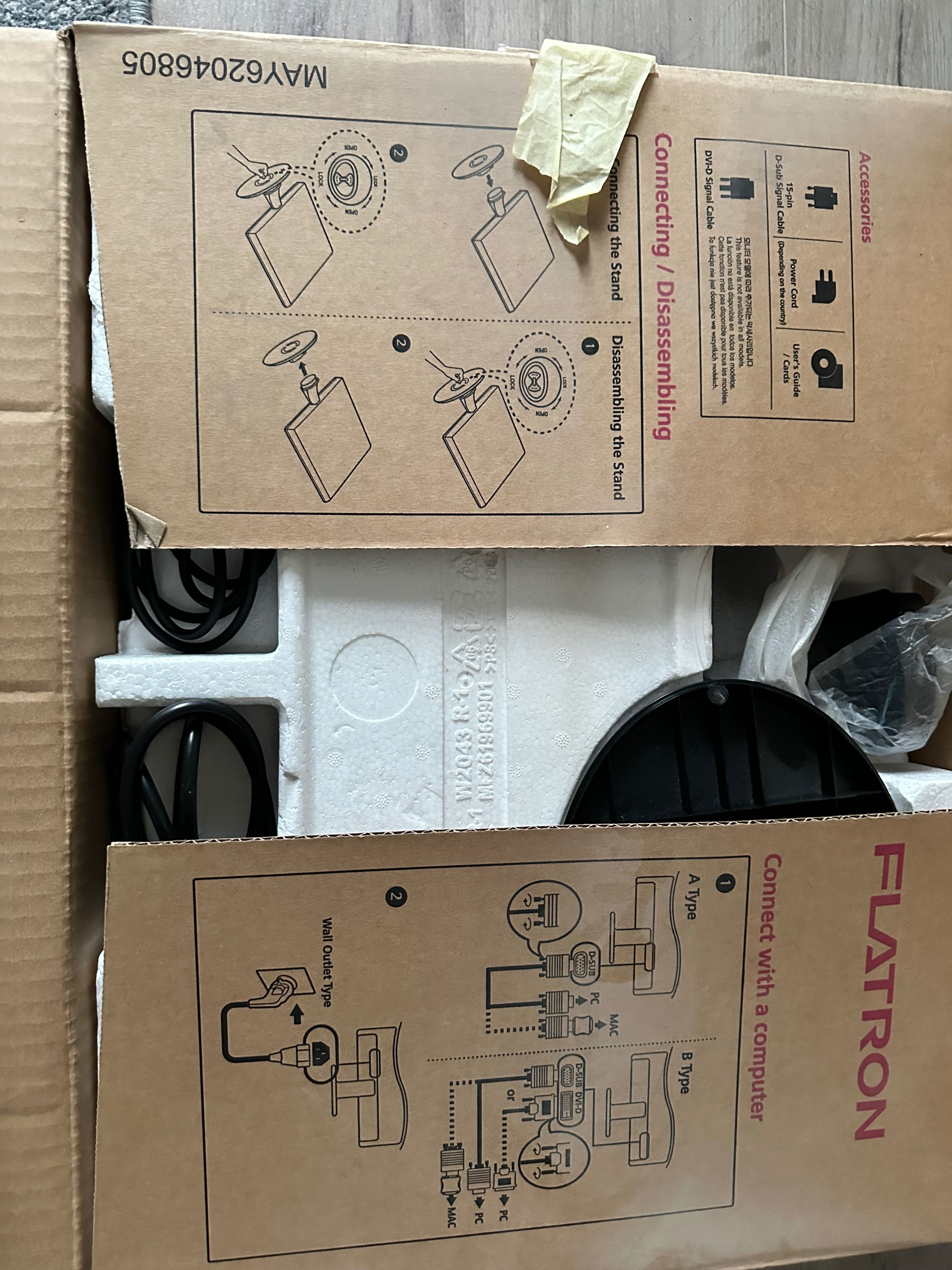 Монітор LG для ноутбуку