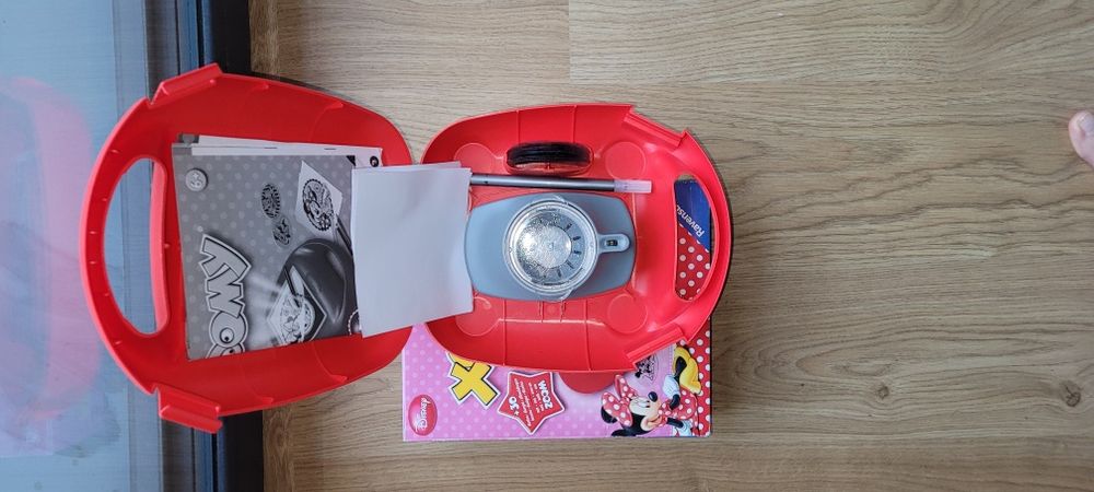 Projektor zabawka Xoomy firmy Ravensburger 6+