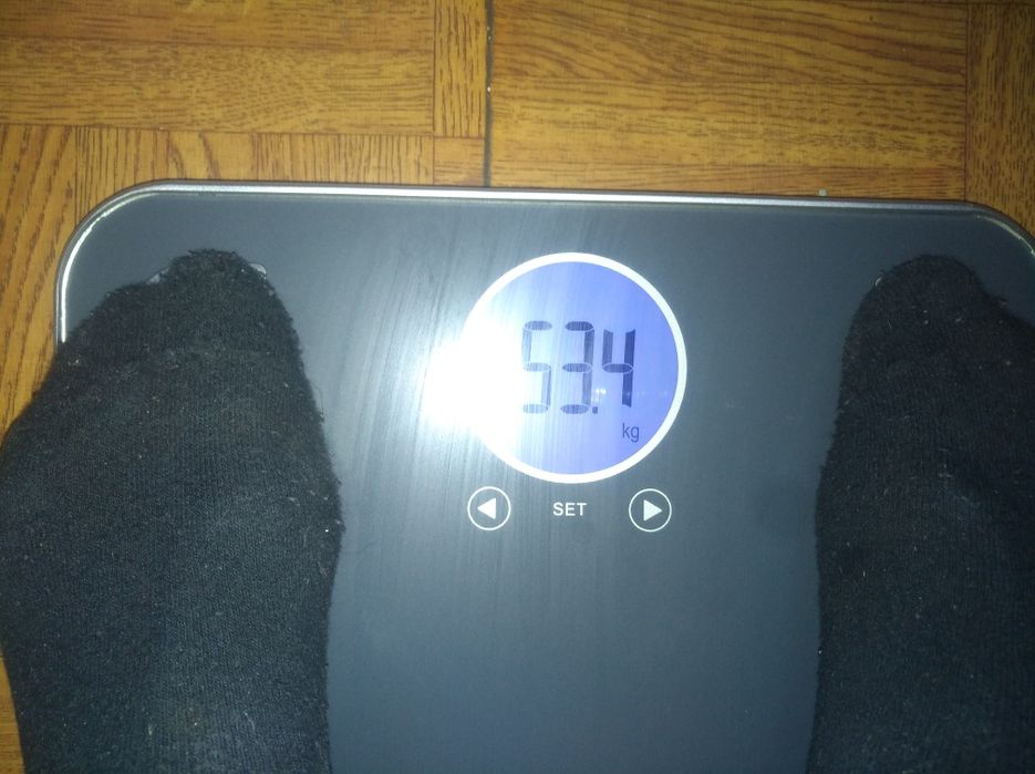 Напольные весы  BEURER BF 195 диагностические , для похудения, спорта