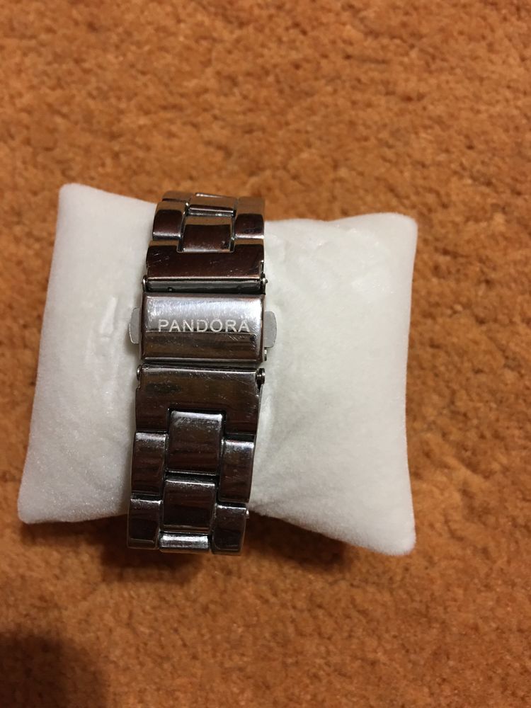 Годинник Pandora