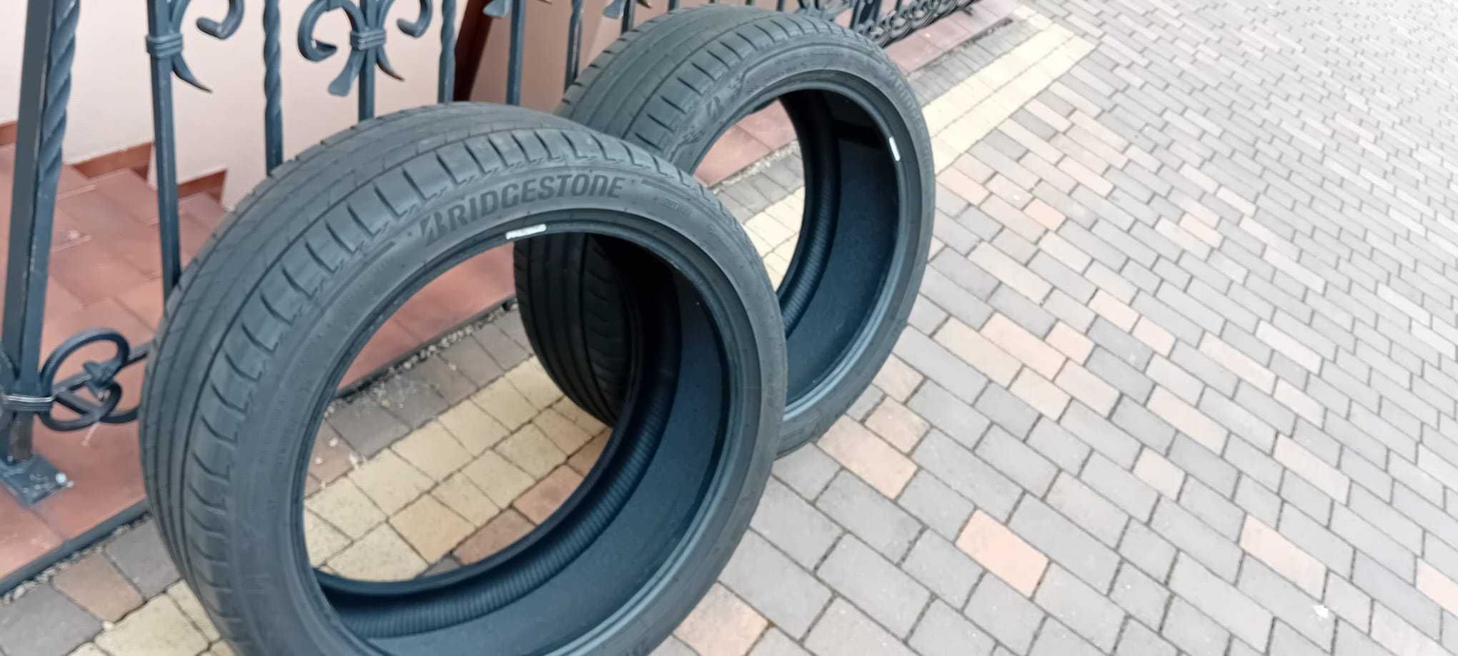 Opony 2 szt 255/40 R-20 BRIDGESTONE TURANZA