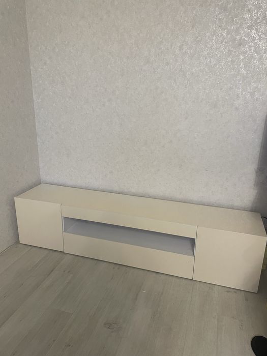 Тумба tv під телевізор