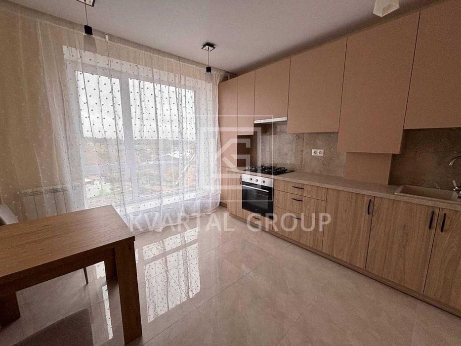 Продаж 1 кімнатної квартири в новому ЖК з авторським ремонтом