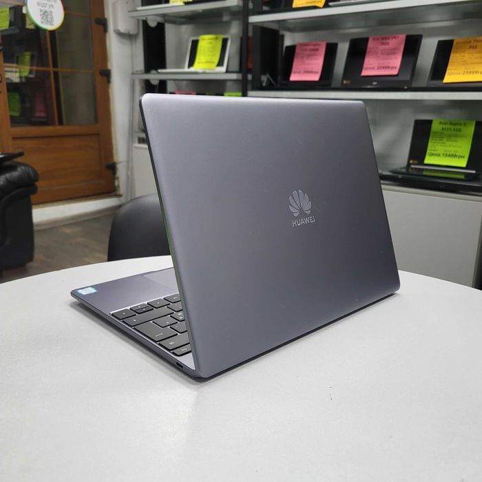 ⫸ Офисный ноутбук Huawei MateBook 13 / Core i5 / Windows 10 + Office