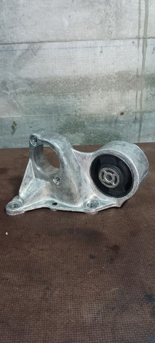 Apoio de motor Peugeot 205 Xad (Novo)