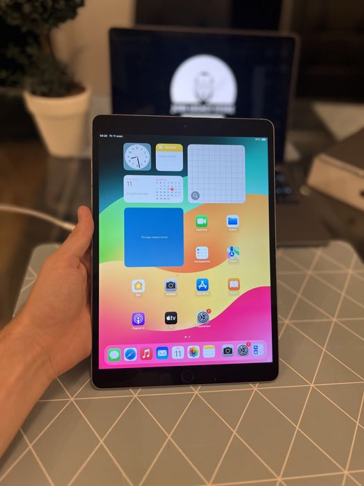 iPad Pro 10.5 120 герц 256gb Space Gray планшет для ігор.малювання