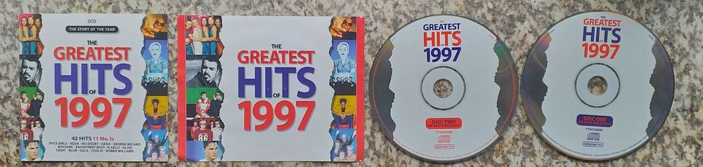 Cd duplo Greatest Hits 1997 (George Michael, Radiohead, Blur, Robbie W