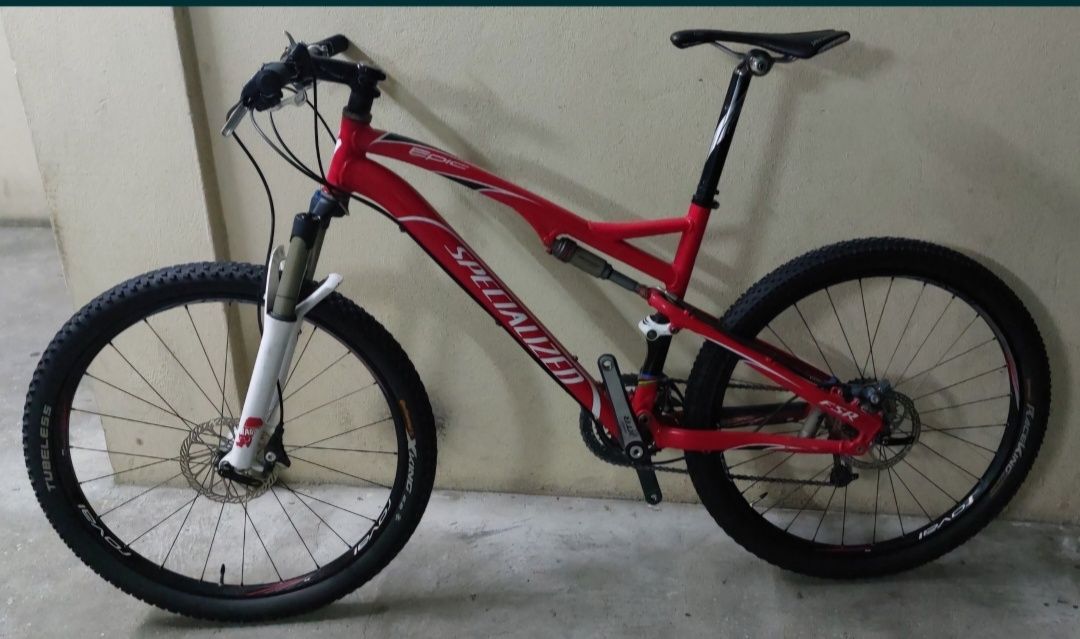 Specialized epic M