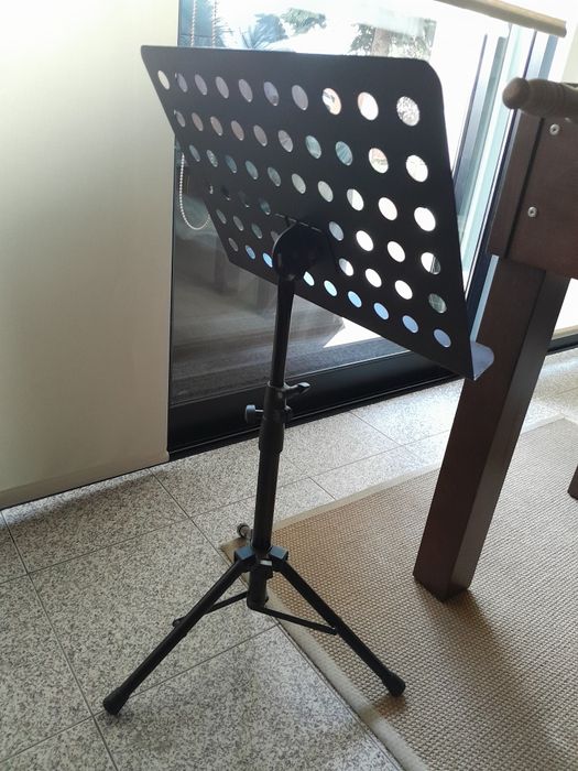 2 Suportes de partituras