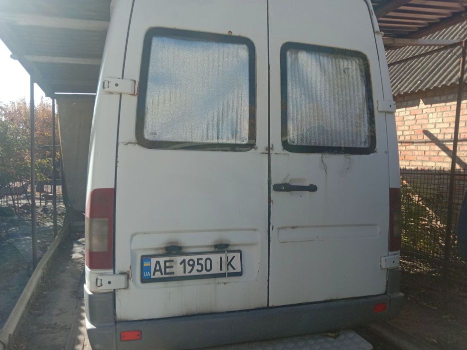 Продам спринтер 2.2сді