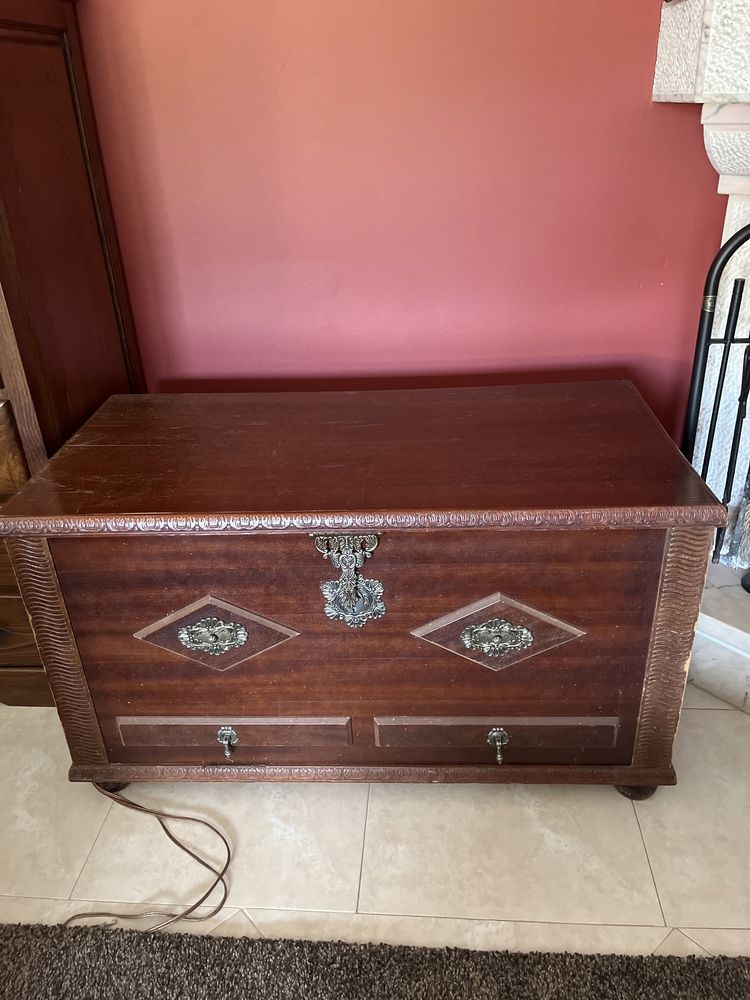 Arca de Madeira Vintage