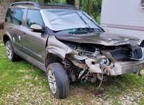 Skoda yeti 2011 po wypadku roczny gaz
