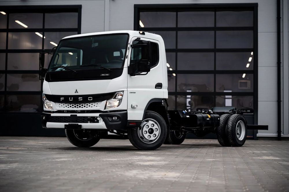 FUSO Canter 9C18  FUSO CANTER 9C18 AMT / 4X2 / Automat /