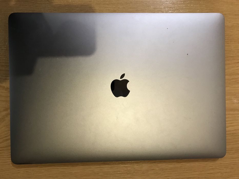 крышка в сборе MacBook Air 13” A1932 А2179 на запчасти