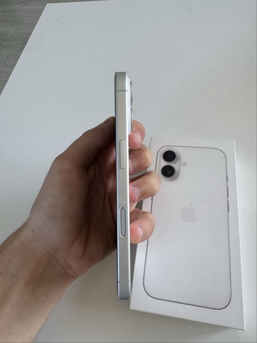 Iphone 16 gwarancja