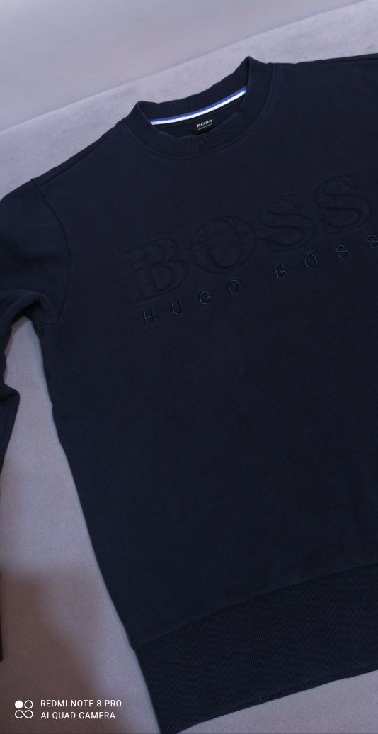 Hugo Boss oryginalna granatowa bluza  rozmiar  S, M