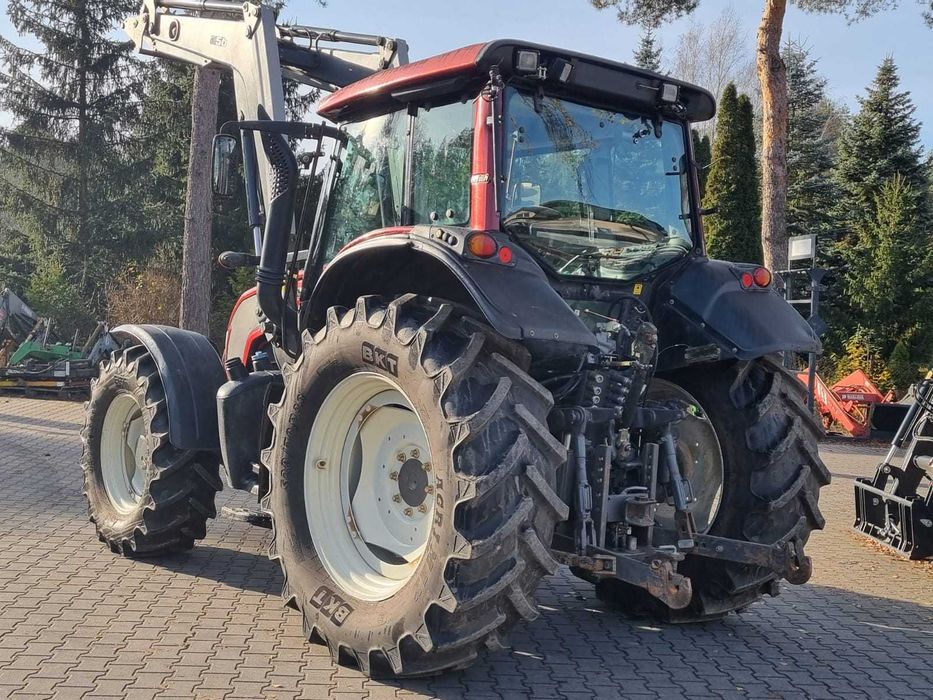 Valtra N113 HiTech Tur Tuz N164 T154e N141 Perfekcyjny stan MF 5460