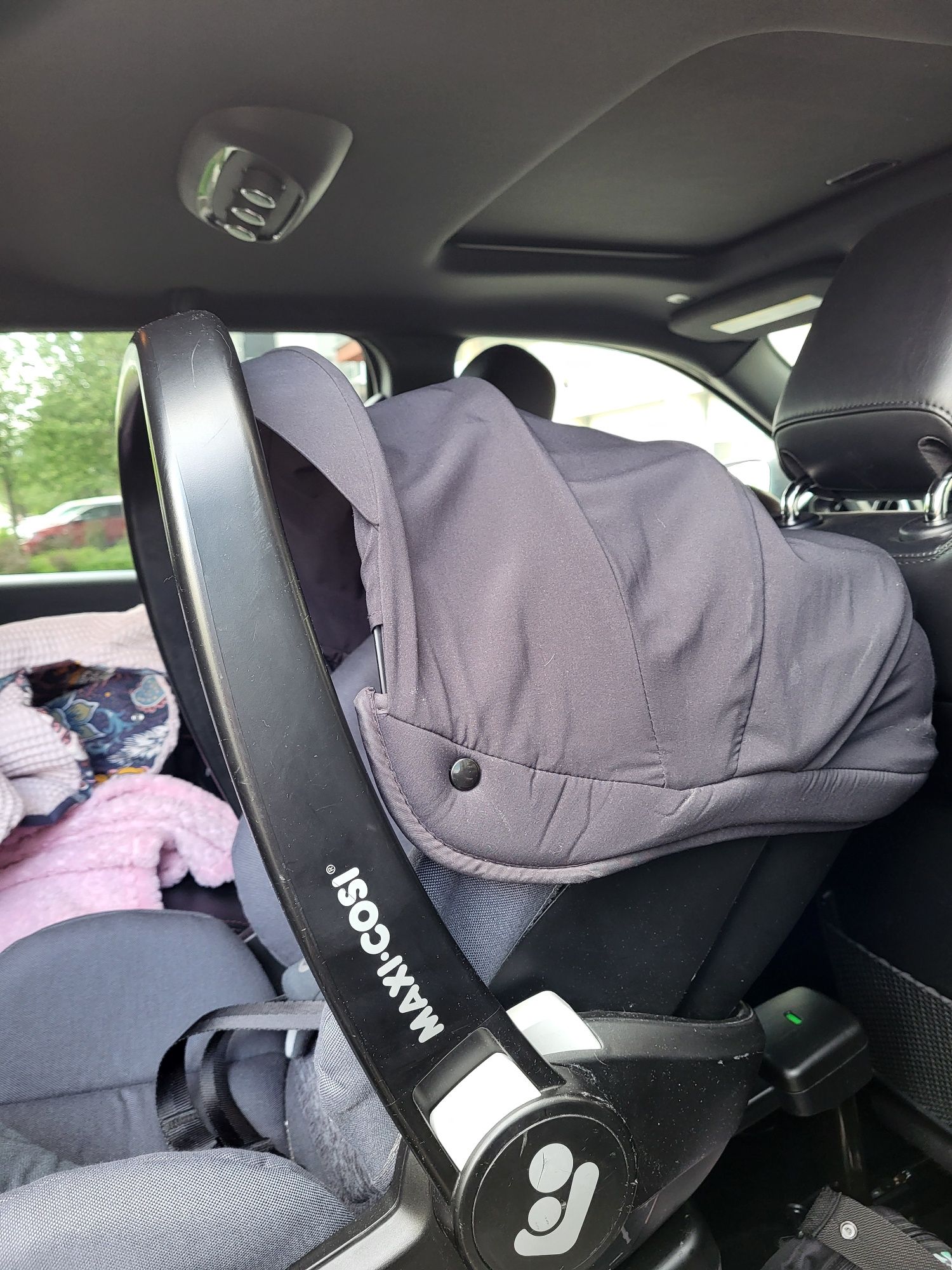 Nosidełko Maxi Cosi Marble + baza isofix