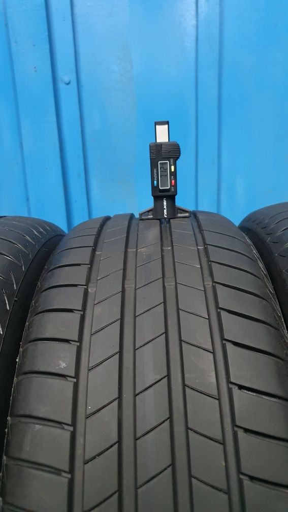 235/55 R17 Markowe opony letnie Bridgestone ! Rok 2023