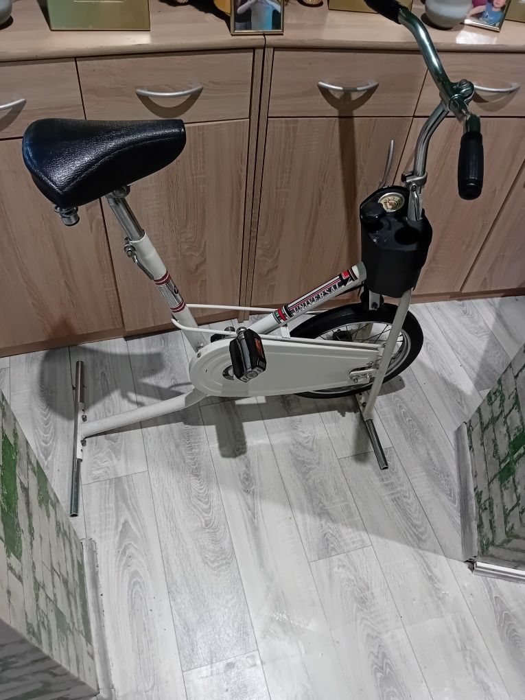 Rower stacjonarny Uniwersal Romet