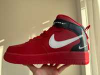 Nike Air Force 1 MID '07 LV8 r. 43