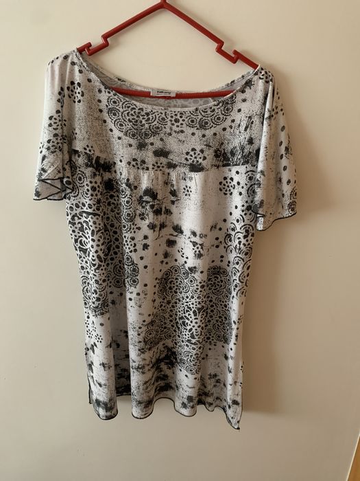 T. Shirt : tunica Tiffany