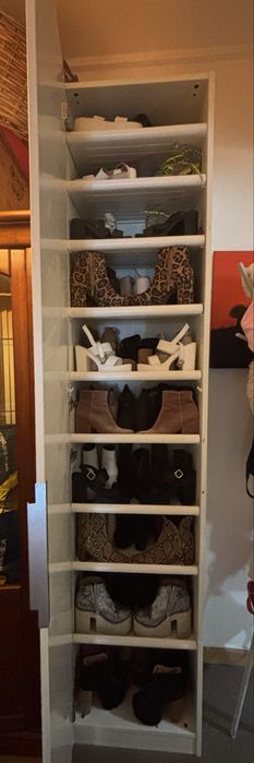 Sapateira ikea branca