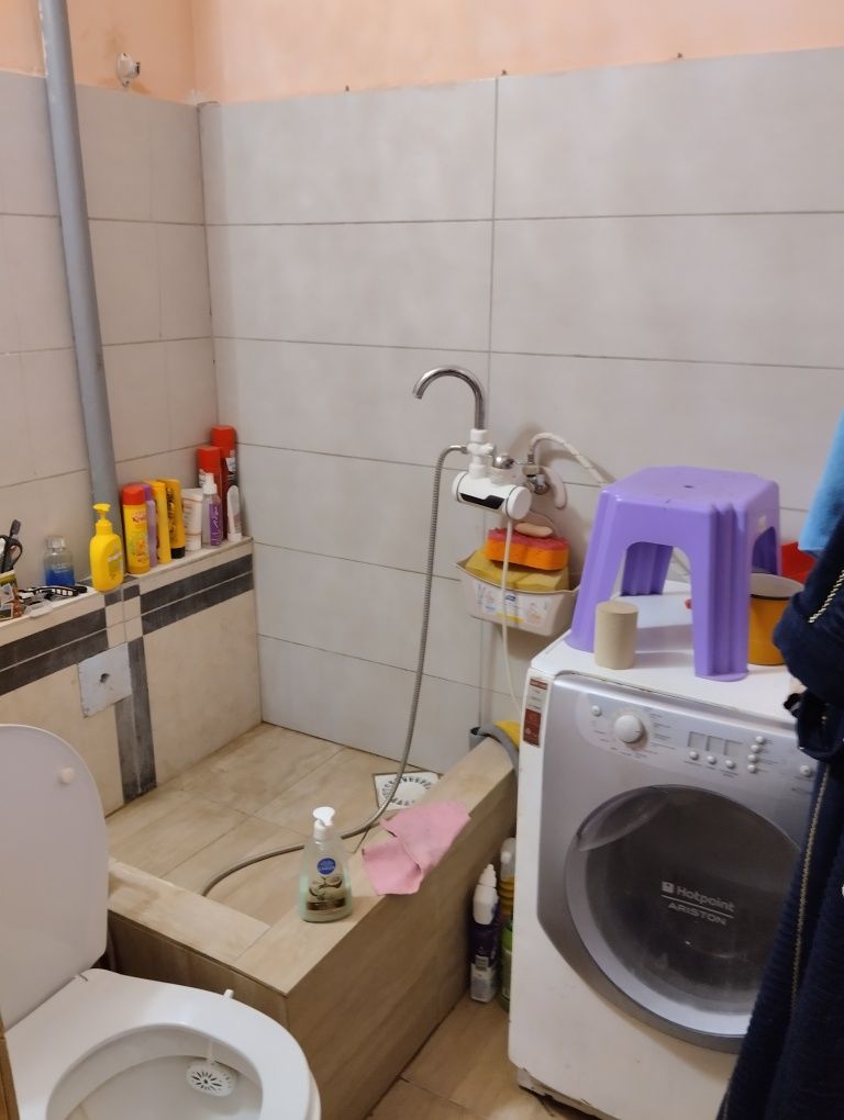 Продам кв.39м.кв.  ж.д. вокзал 18000