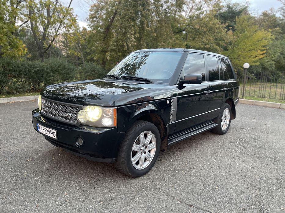 Продам Land Rover Range Rover 4.4 2007 года Официал