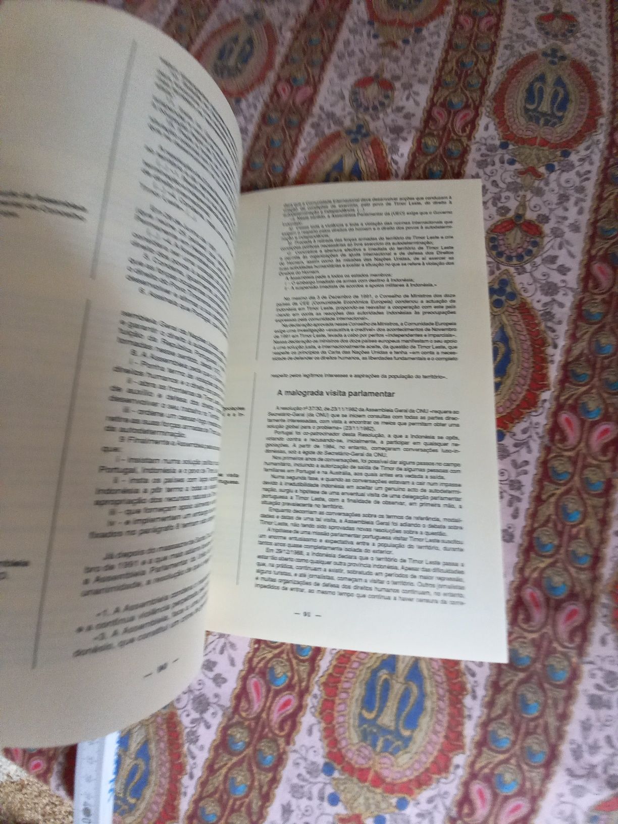Livro da Escola de Porto de Mós sobre Timor