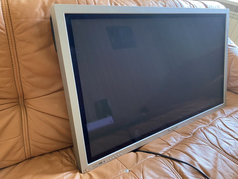 Телевізор Panasonic TH-42PWD7W