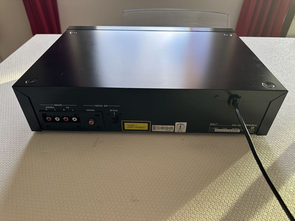 Leitor de CDs DENON DCD-1460