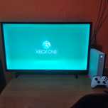 Xbox one s 1 ТБ в хорошем состоянии
