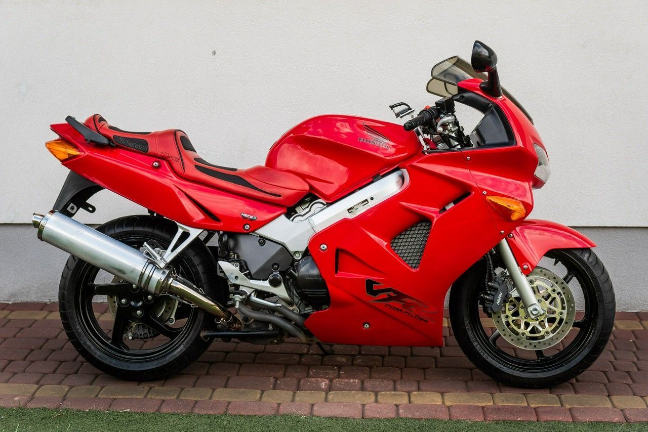 Honda VFR 800 MAŁY PRZEBIEG MEGA ZADBANA Raty Transport Największy Wybór Motocyk
