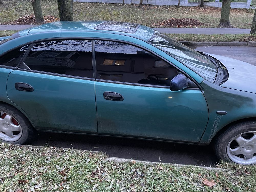 Продам Mazda 323f