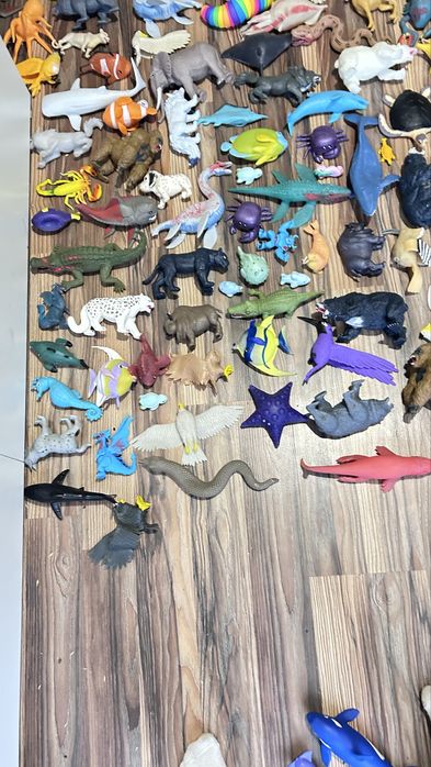 Игрушки морские животные и прочие