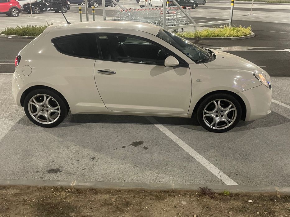 Alfa Romeu Mito 1.6 - 120cv