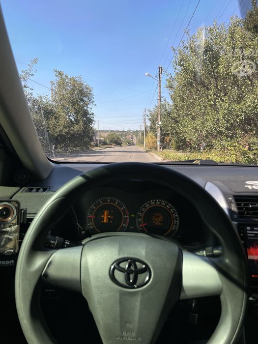 toyota corolla 2011