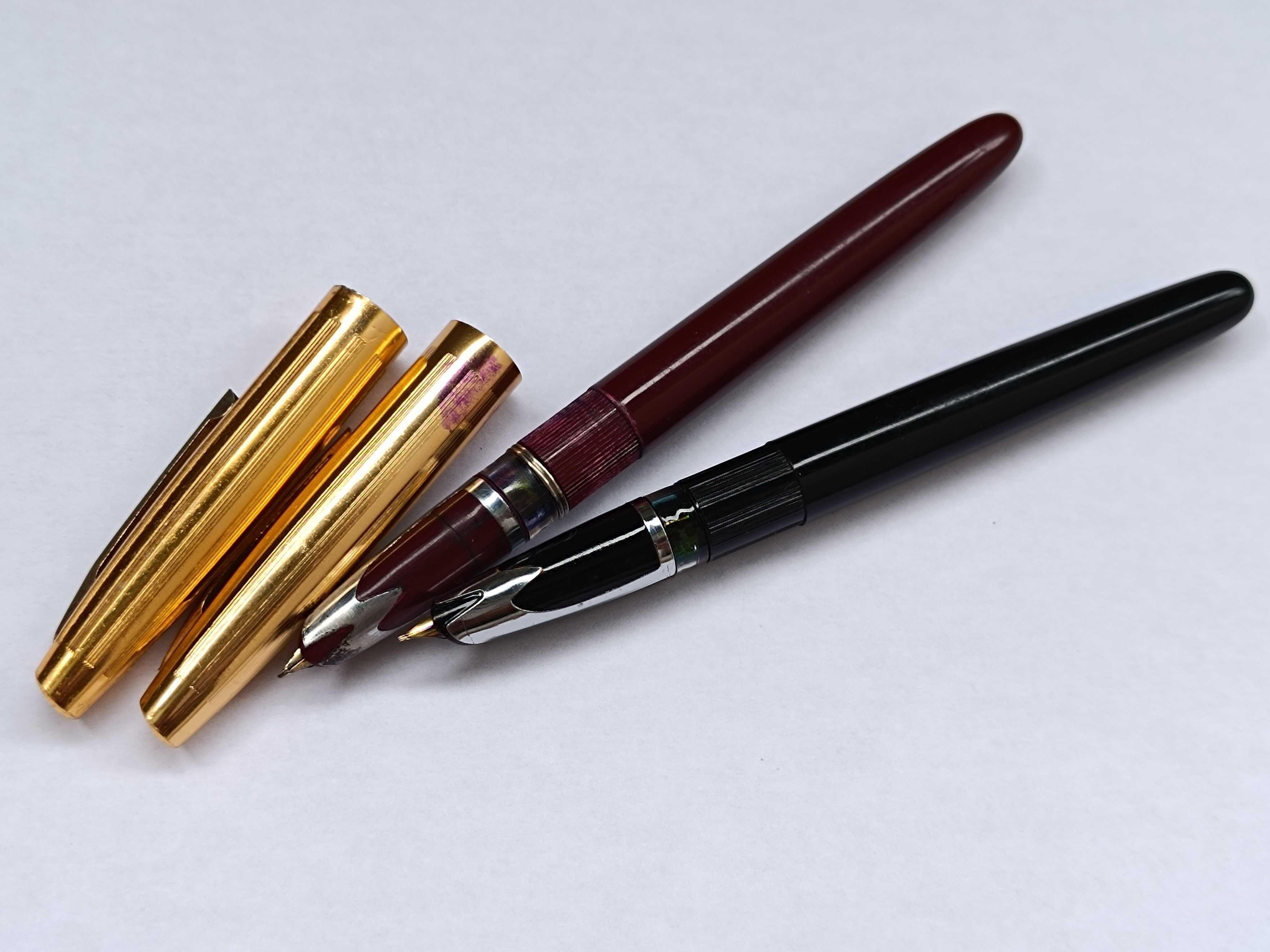 Советская перьевая ручка, ручка чернильная - пара