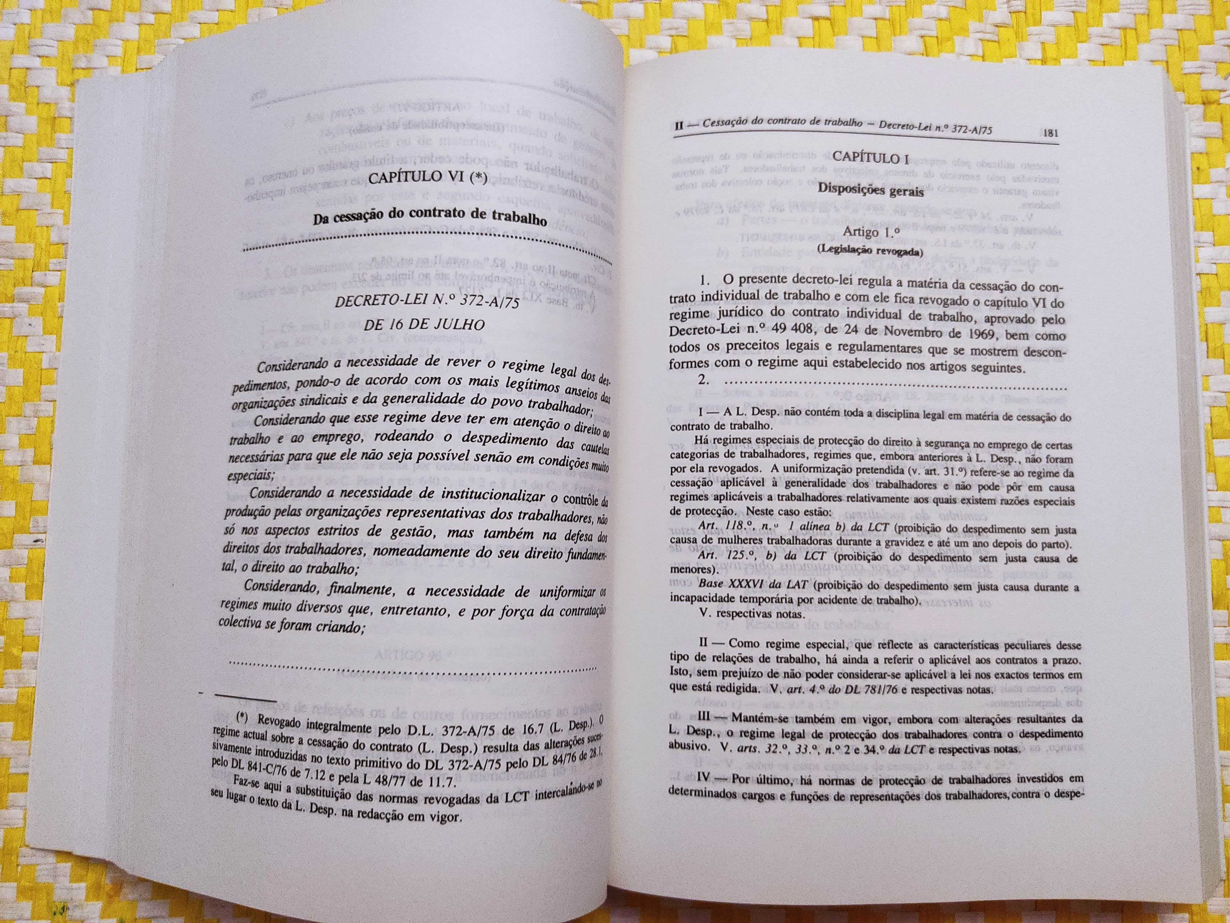 COMPILAÇÃO DE DIREITO DO TRABALHO sistematizada e anotada  .
B Moura