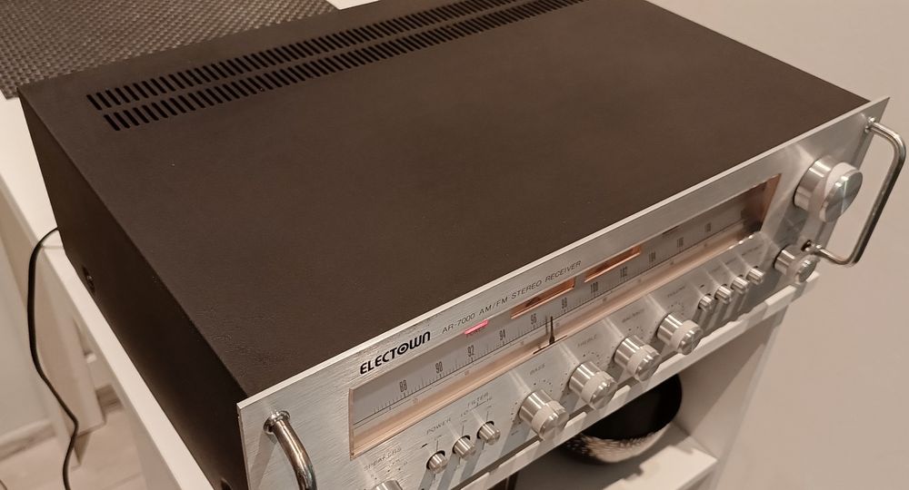 Electown AR 7000, Sansui, Marantz, Pioneer