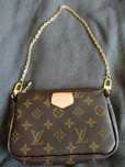 Mała torebka LV Louis Vuitton