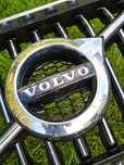 Zderzak przedni VOLVO XC60 (2021) – oryginał, lekko zadarty
