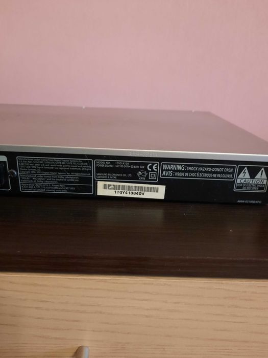 DVD-програвач Samsung DVD-K100 + караоке комплект. НЕДОРОГО!