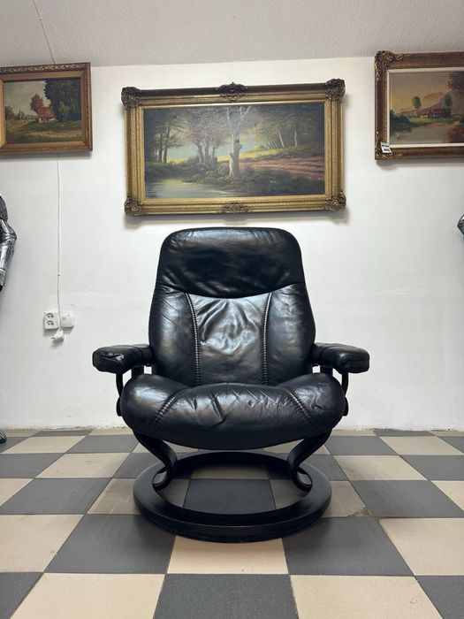 Крісло шкіряне з підставкою для ніг кресло кожа 3605