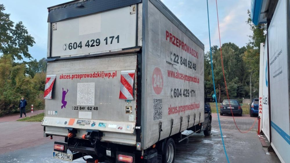 Mercedes Benz Sprinter 519 z silnikiem 3.0. Rok produkcji 2011.