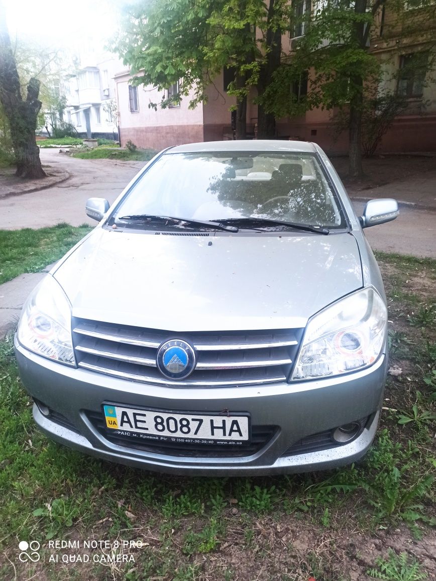 Автомобиль Geely MK 2012