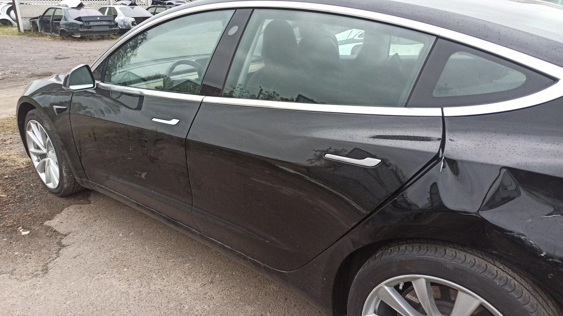 Розборка Tesla model 3 M3 по запчастинах  PBSB LRDM, PPMR