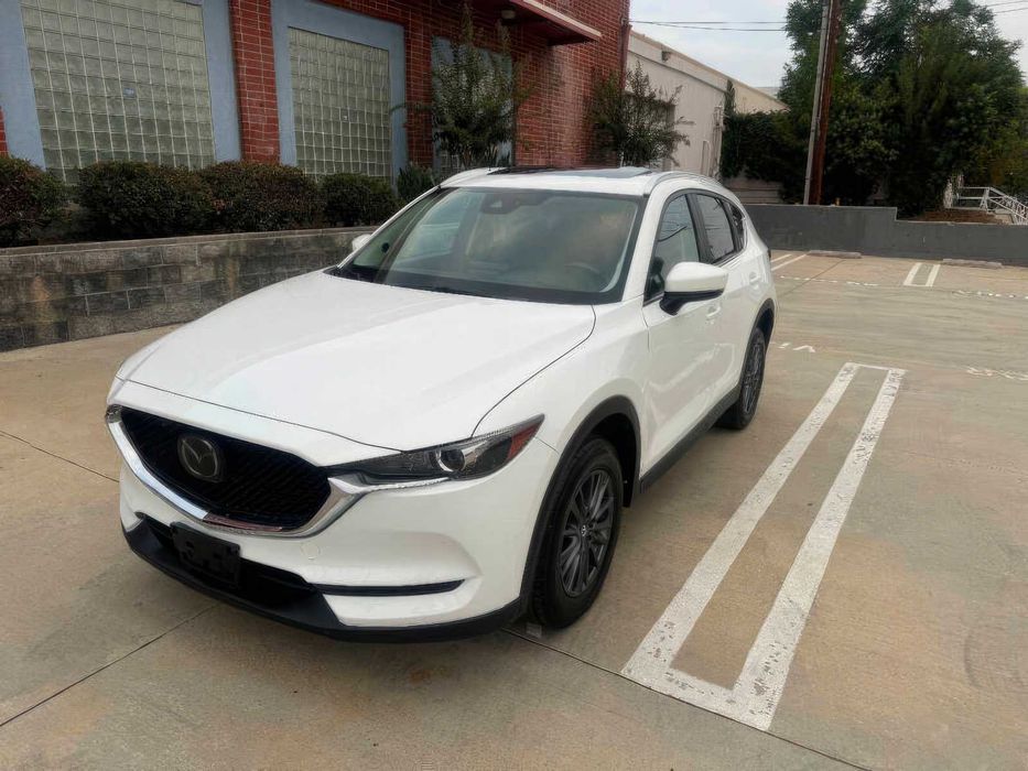 Mazda CX-5 Touring      2020